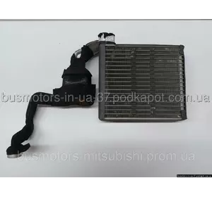 Випарник кондиціонера Mitsubishi Pajero Wagon 3 2000-2006 6B19A589 MR398361 Випарник кондиціонера Mitsubishi Pajero Wagon 3 2000-2006 6B19A589 MR398361